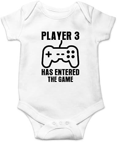Играч 3 от Луд Bros Tee's Влезе в игра - Gamer Baby Забавен Сладък Новост, едно Парче Детски боди За новородени
